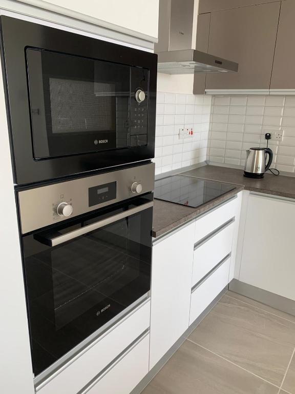 Богаз: Stunning 2 plus 1 apartment for rent in ABELIA RESIDENCE at Bogaz with beautiful sea and mountains views