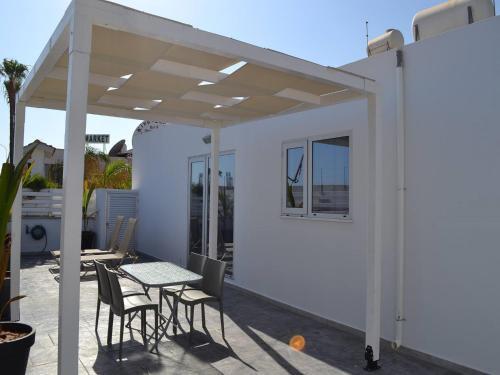 Айя-Напа: Makronissos Beach Studio