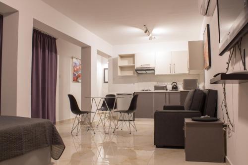 Айя-Напа: Makronissos Beach Studio