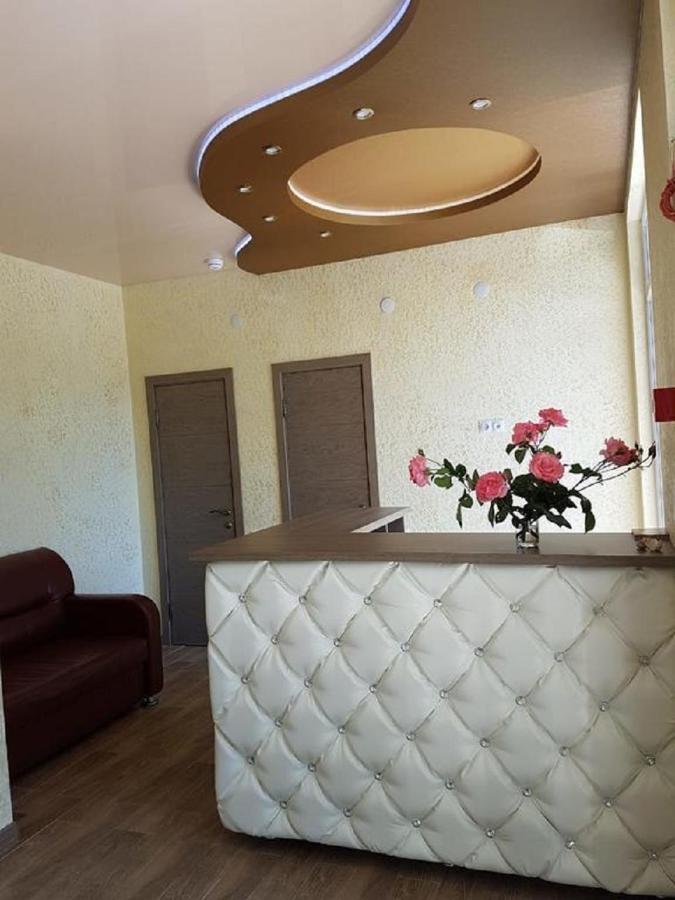 Витязево: Отель GOLD RESORT