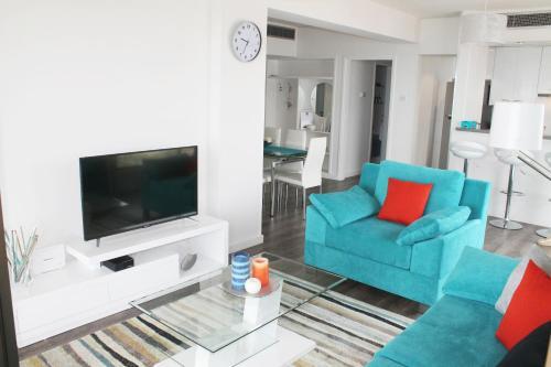 Ларнака: Lazuli Beachfront Apartment 254