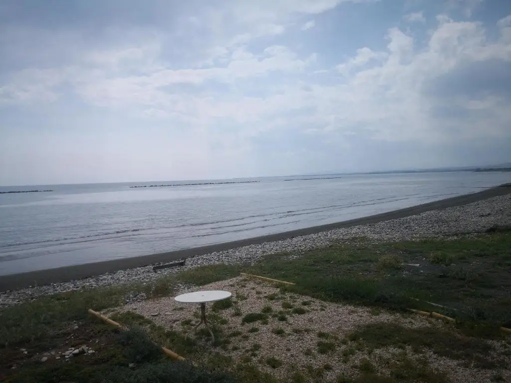 Перволия: Sandy Beach House No.Z2