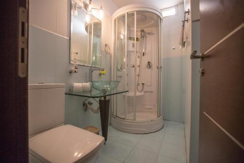 Протарас: Beautiful 5 Star Holiday Villa in a Prime Location in Protaras, Book Early To Secure Your Dates, Protaras Villa 1269