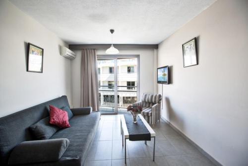 Айя-Напа: Imagine Your Family Renting a Luxury Holiday Villa Close To Ayia Napa’ Main Attractions, Ayia Napa Apartment 1330