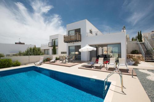 Агиа-Варвара: The Complete Guide To Renting Your Exclusive Holiday Villa with Private Pool And Close To the Beach, Latchi Villa 1263