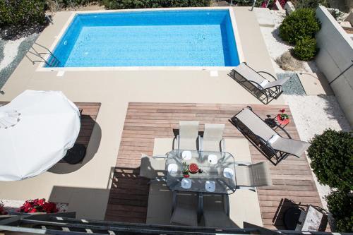 The Complete Guide To Renting Your Exclusive Holiday Villa with Private Pool And Close To the Beach, Latchi Villa 1263 — фото 1