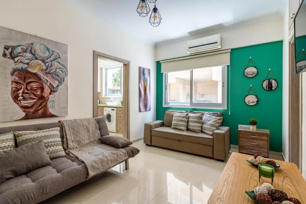 Ларнака: Ziemia 1-BR Apt in Larnaca