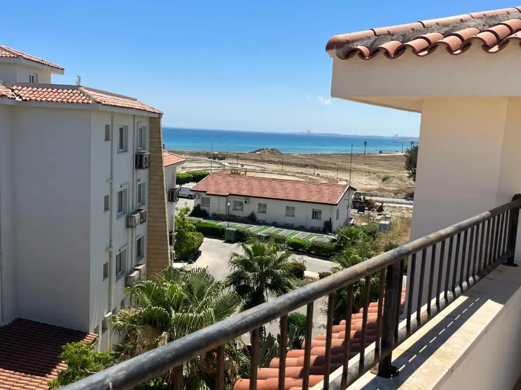 Фамагуста: Seaview apartment with roof terrace