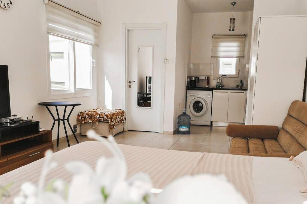 Фамагуста: APARTAMENTY 1 komn. 70m do pljazha. akvapark*