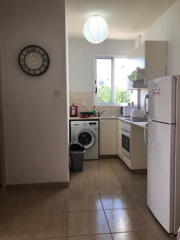 Пейя: Sea view one bed apartment with pool in Peyia B7