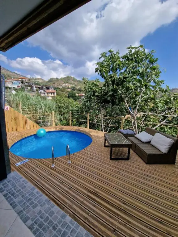Какопетрия: Aprosmeno Jacuzzi House 3 With Private Pool