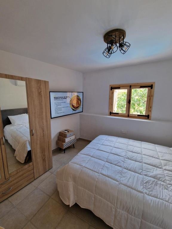 Какопетрия: Aprosmeno Jacuzzi House 3 With Private Pool