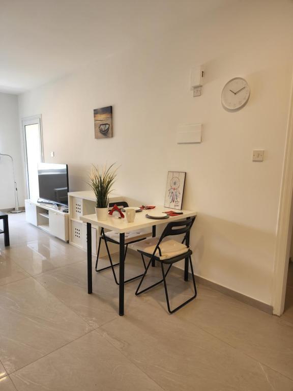 Айя-Напа: Merab Holidays Apartment Annita Court B14