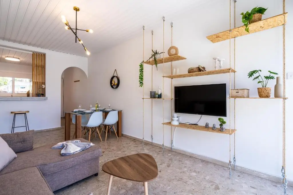Ларнака: Keylana's 2-Br Apt in Pyla