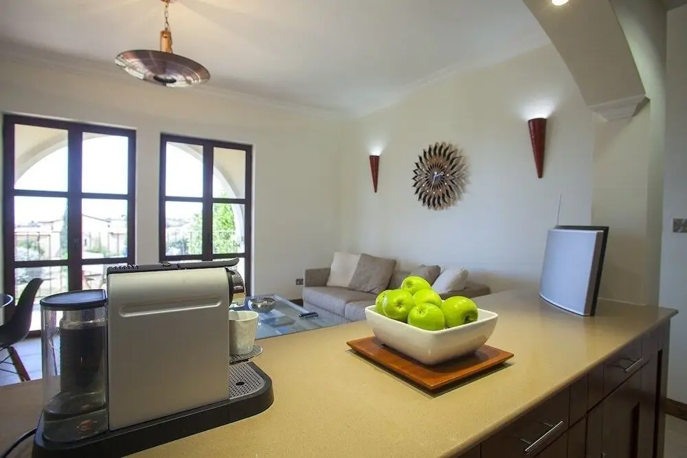 Куклия: Apollo Golf Suite 1