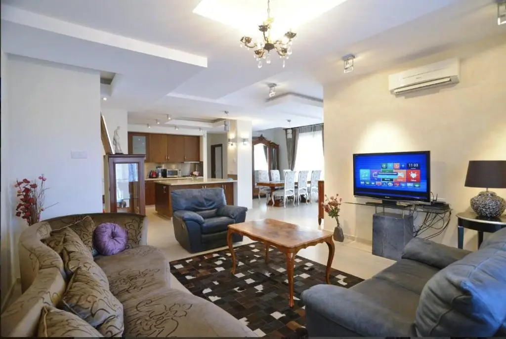 Пафос: Paphos luxury penthouse 175 sq.m / 10 minutes drive to the sea