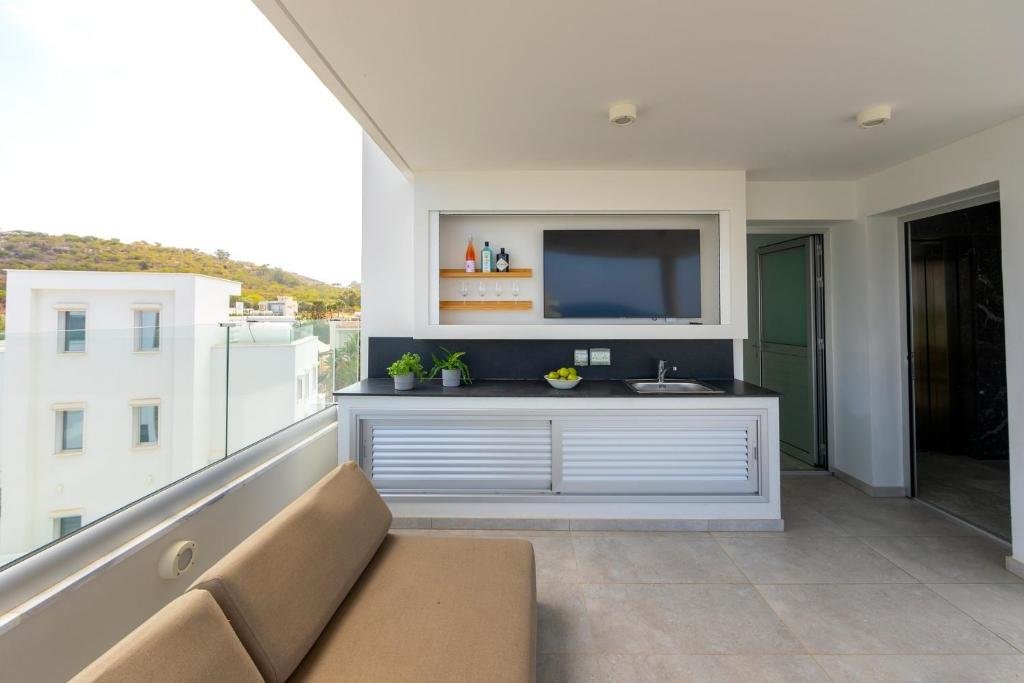 Протарас: Fig Tree Bay Residences 7