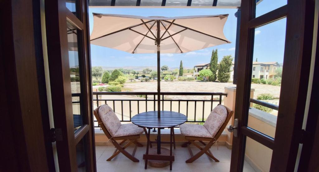 Куклия: 2 bedroom Apartment Hera with sea and golf views, Aphrodite Hills Resort