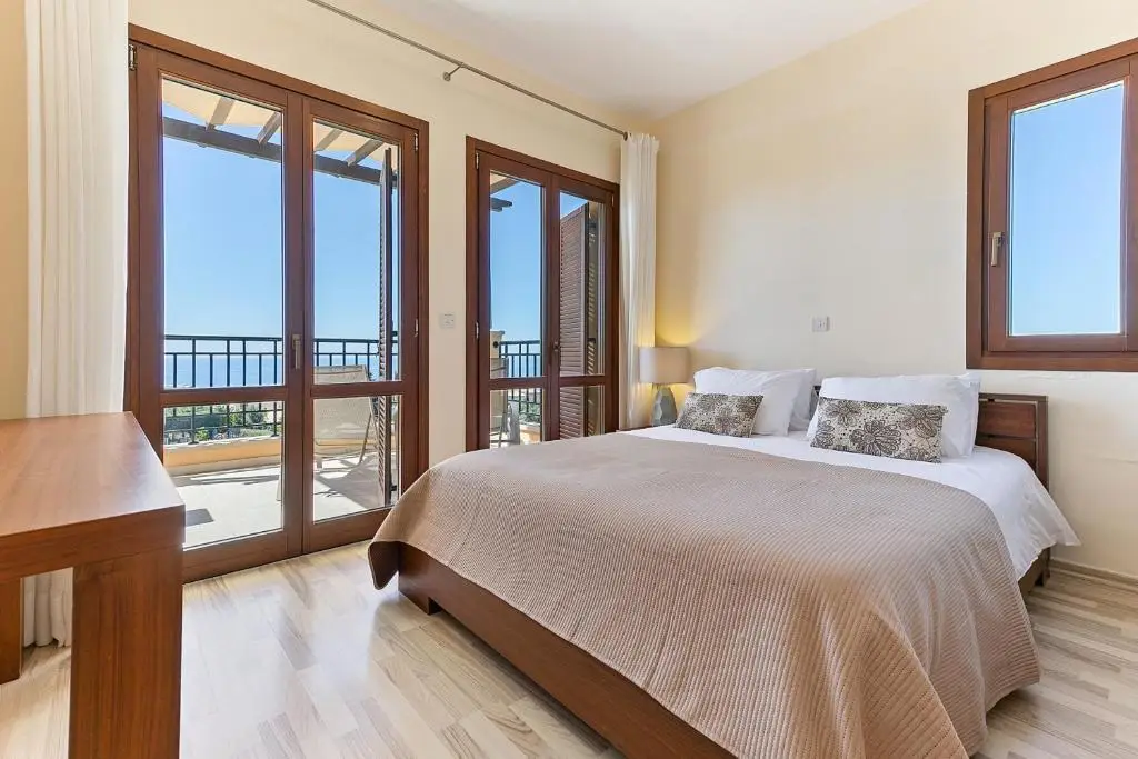 Куклия: 2 bedroom Apartment Thalassa with sea and sunset views, Aphrodite Hills Resort