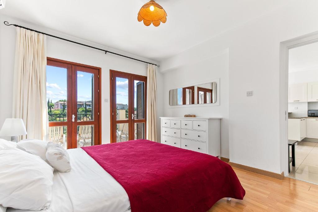 Куклия: 2 bedroom Apartment Anatoli with communal pool, Aphrodite Hills Resort