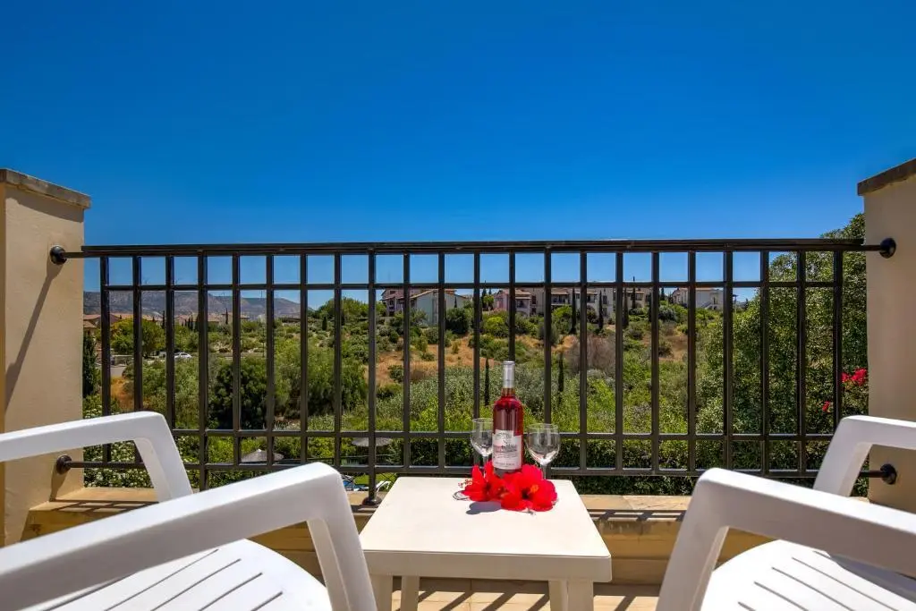 Куклия: 2 bedroom Apartment Anatoli with communal pool, Aphrodite Hills Resort