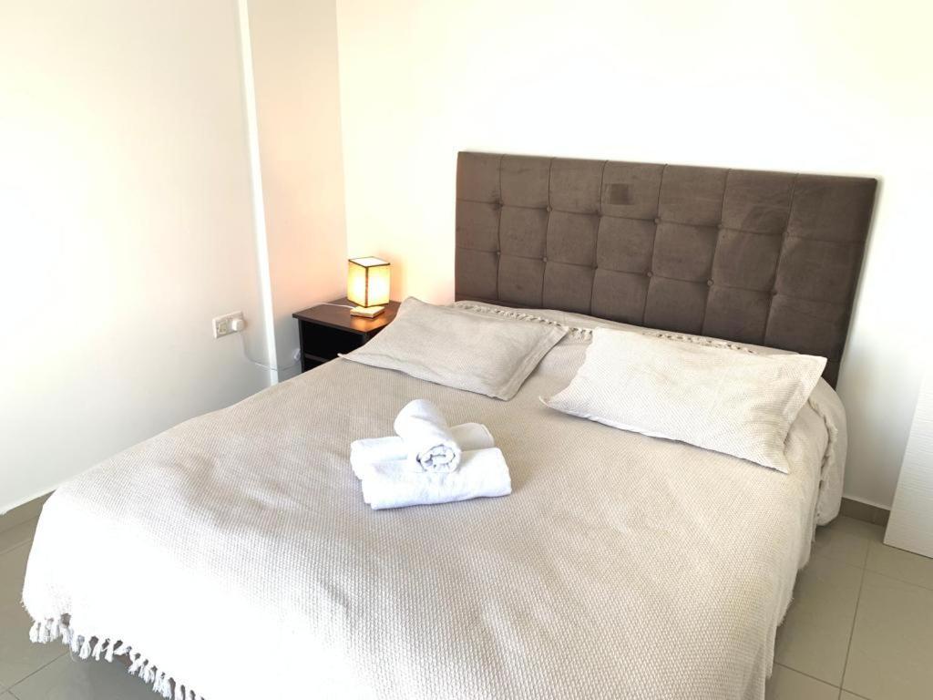 Алсанджак: Luxury Two-Bedroom Apartment in amazing place Lukomorye E5
