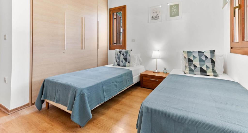 Куклия: Pool side ground floor apartment BF02 - Theseus Village, Aphrodite Hills Resort