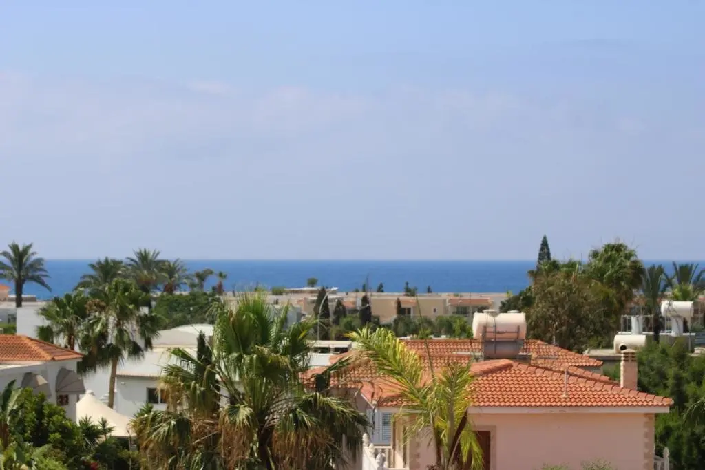 Айя-Напа: Nissi 3 Amazing Sea View Apartment