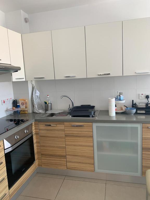 Протарас: One-bedroom beach apartment, 30m from the best beach