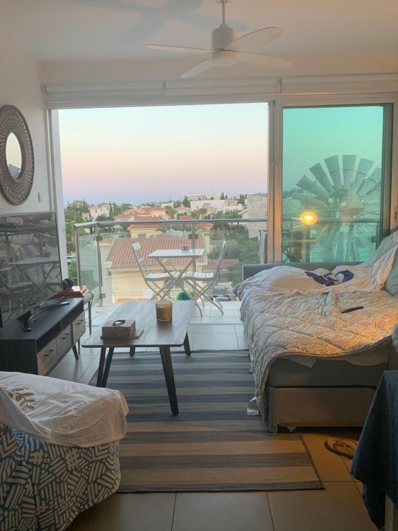 Протарас: One-bedroom beach apartment, 30m from the best beach