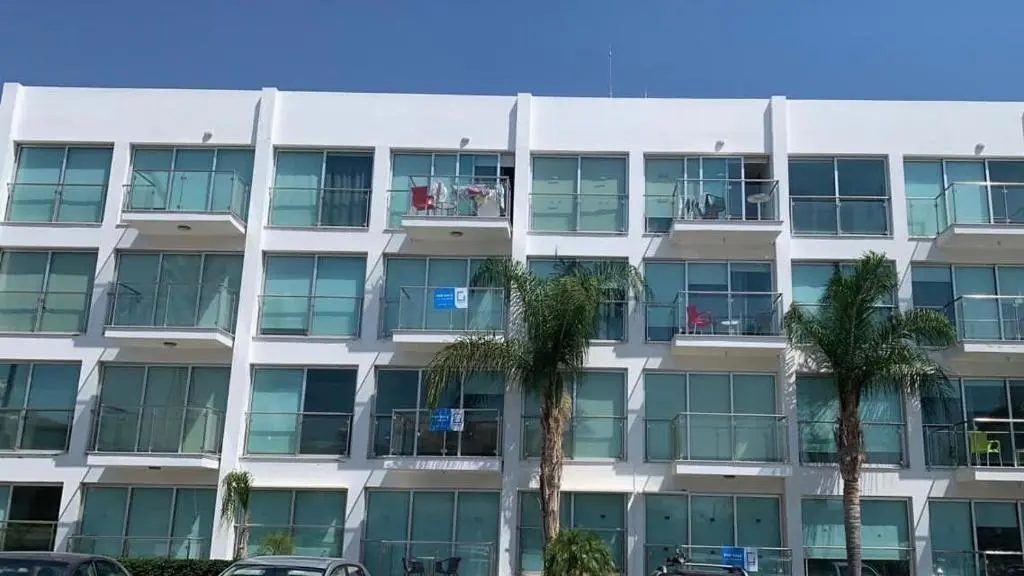 Протарас: One-bedroom beach apartment, 30m from the best beach
