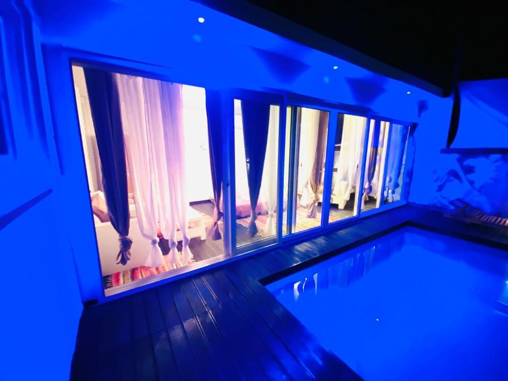 Гекиткале: Exclusive Villa Larnaca - up to 8 sleeps - 2 min from BEACH - Big Private Pool