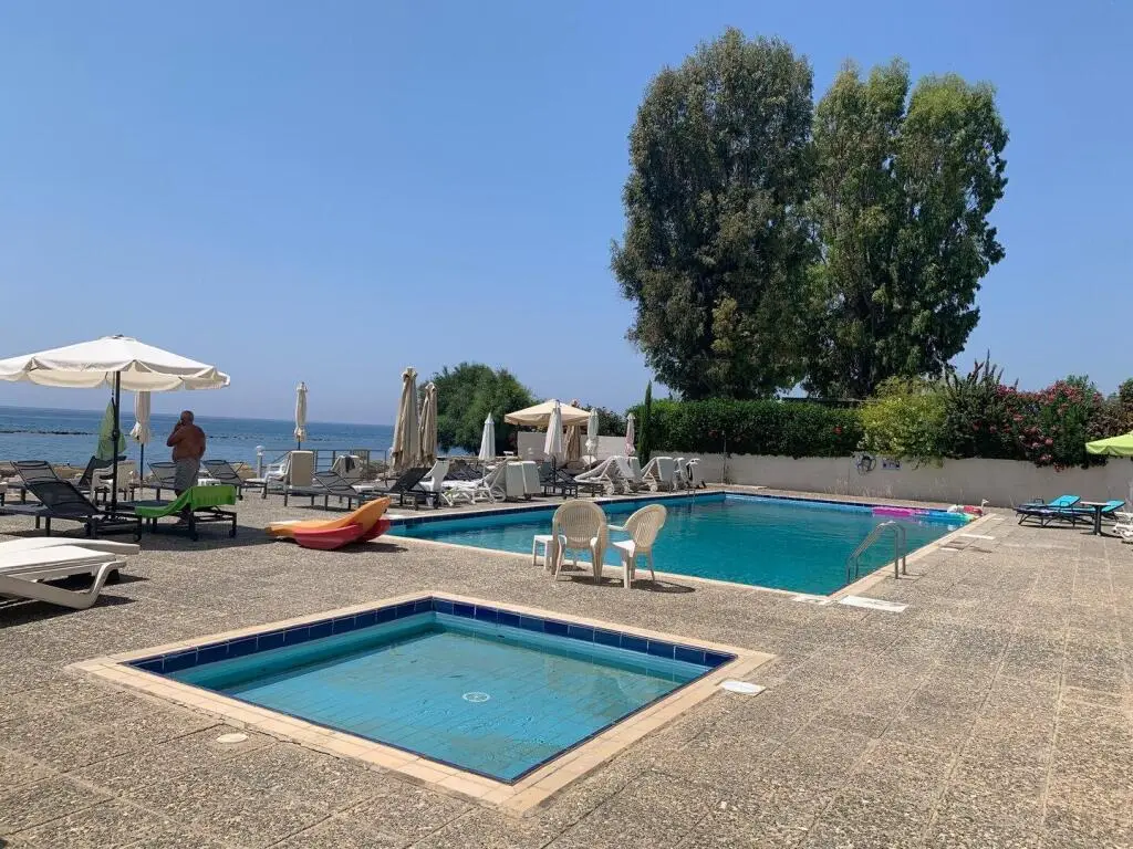 Гермасойя: Large 3BD APT 50m to the sea with a pool