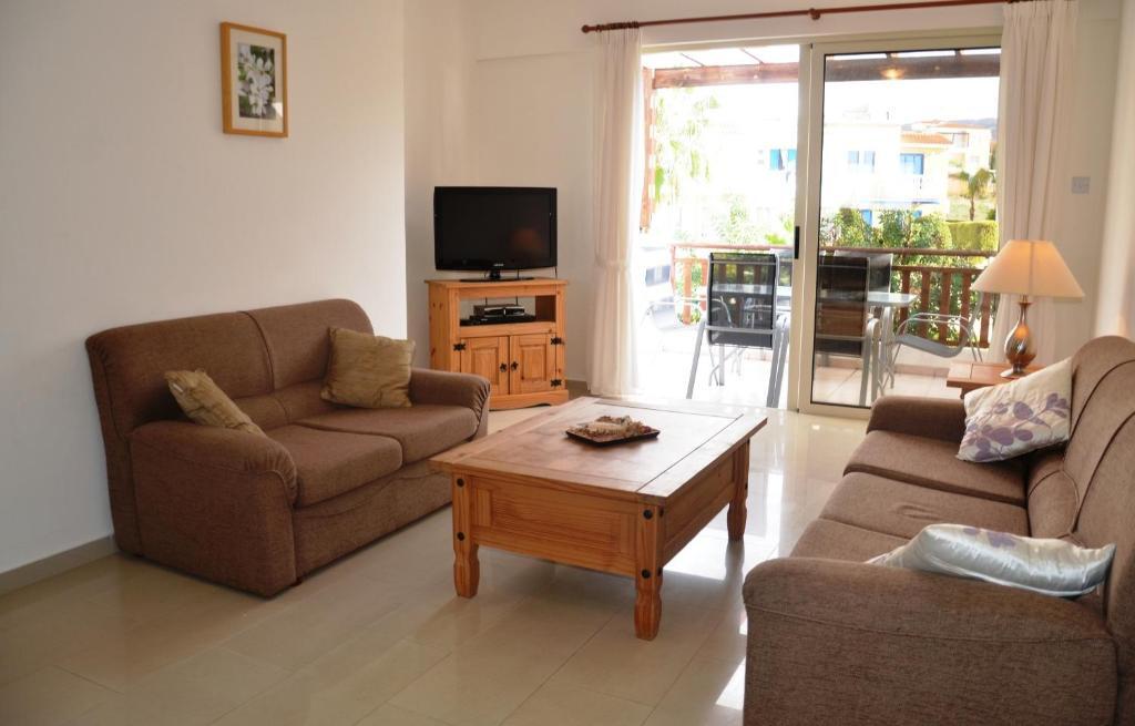 Пейя: Top floor, 2 bedroom apartment Vanessa D204, FREE WIFI, village view