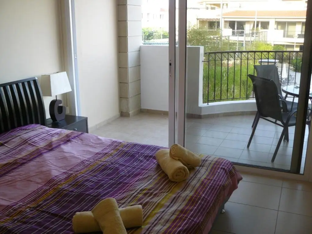 Гекиткале: Pyla Gardens E108
