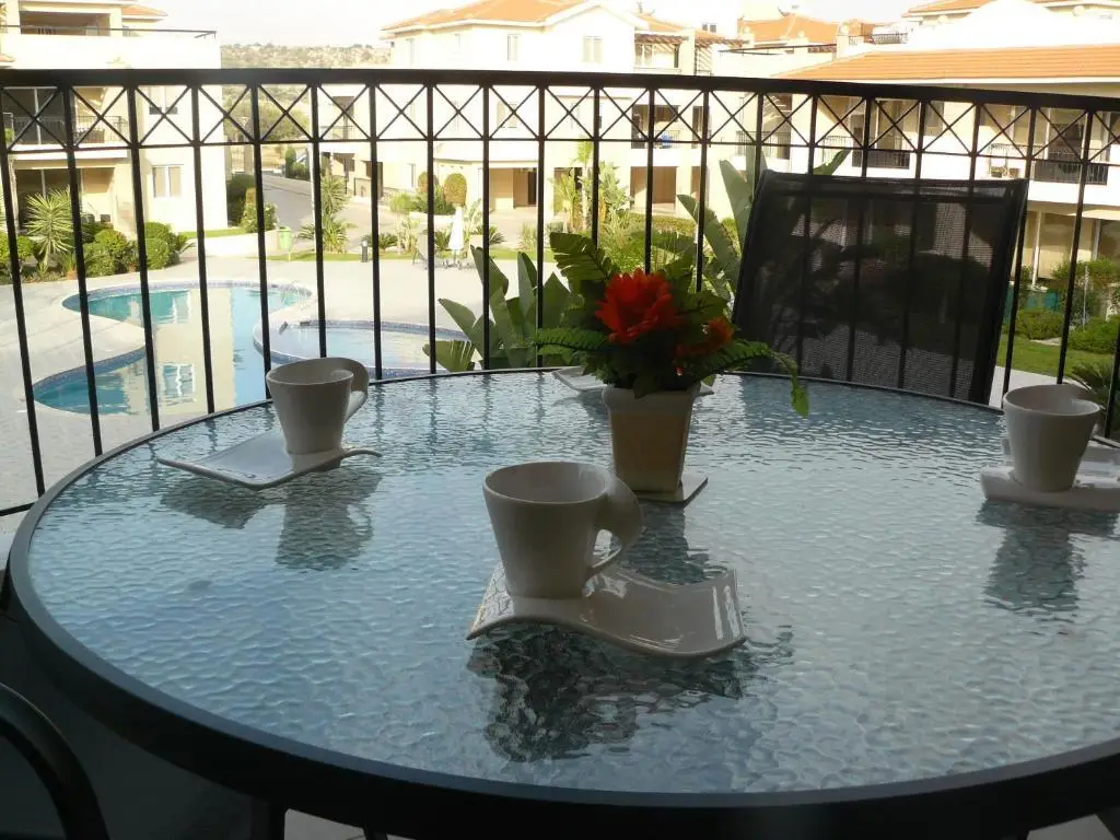 Гекиткале: Pyla Gardens E108