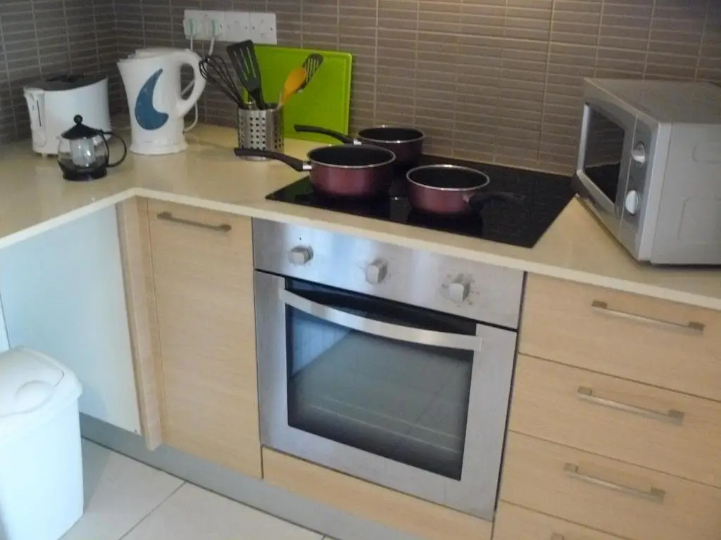Гекиткале: Pyla Gardens E108