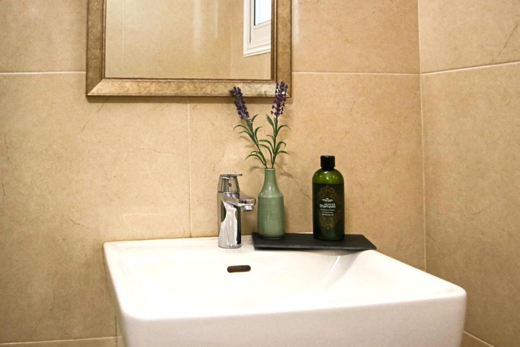 Пафос: Phaedrus Living: Seaside Luxury Flat Natalia House 102