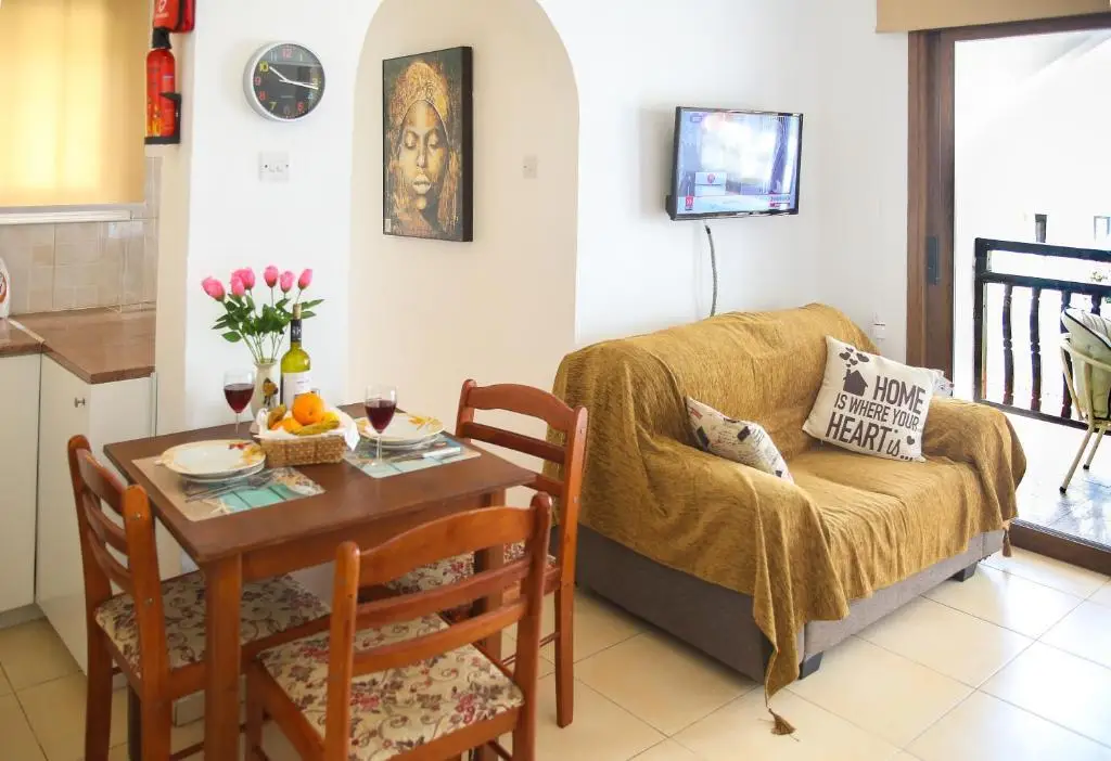 Пафос: Kato Paphos Apt 400m To The Beach