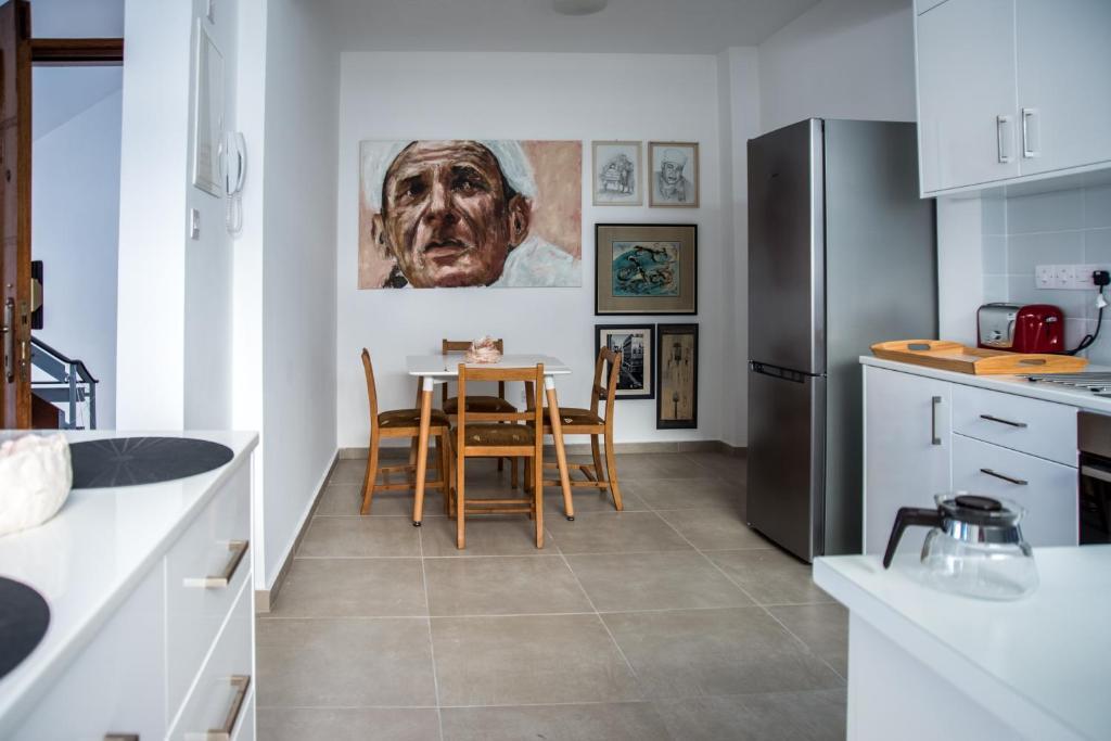 Лимассол: At the very heart of Limassol centre, ap. 201
