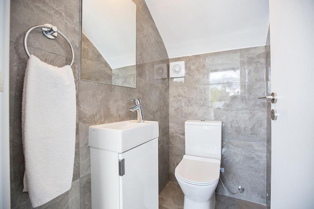 Протарас: Villa Olive Gold Luxury and Brand New 2BDR Protaras Villa with Private Pool