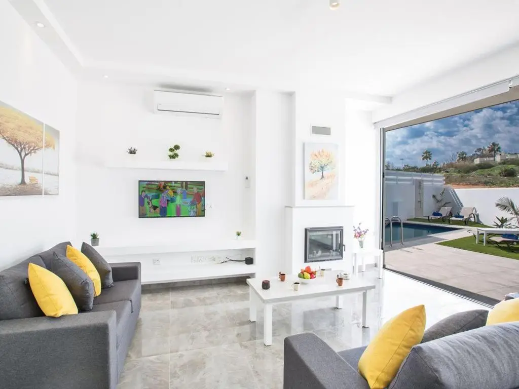 Протарас: Villa Olive Bronze Luxurious 2BDR with Pool Close to Protaras Strip and Beach