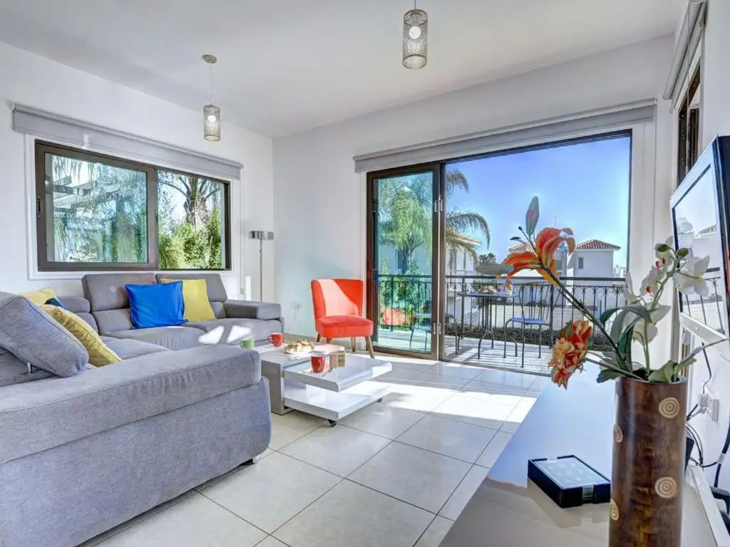 Протарас: Villa Protaras Paralia Spacious 4BDR Central Protaras Villa Close to Fig Tree Bay Beach