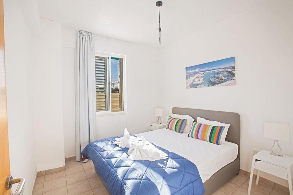 Протарас: Villa Ayia Triada Beautiful 5BDR Villa with Pool Close to all Beaches and Amenities