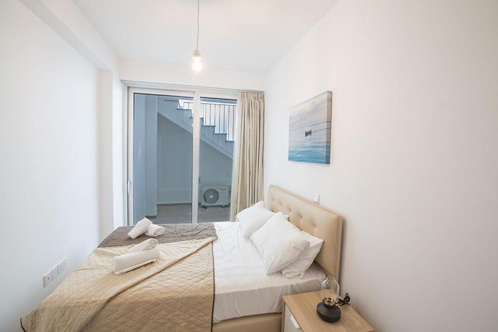 Протарас: Villa Olive Titan Brand NewExquisite 5BDR Protaras Villa with PoolClose to the Beach