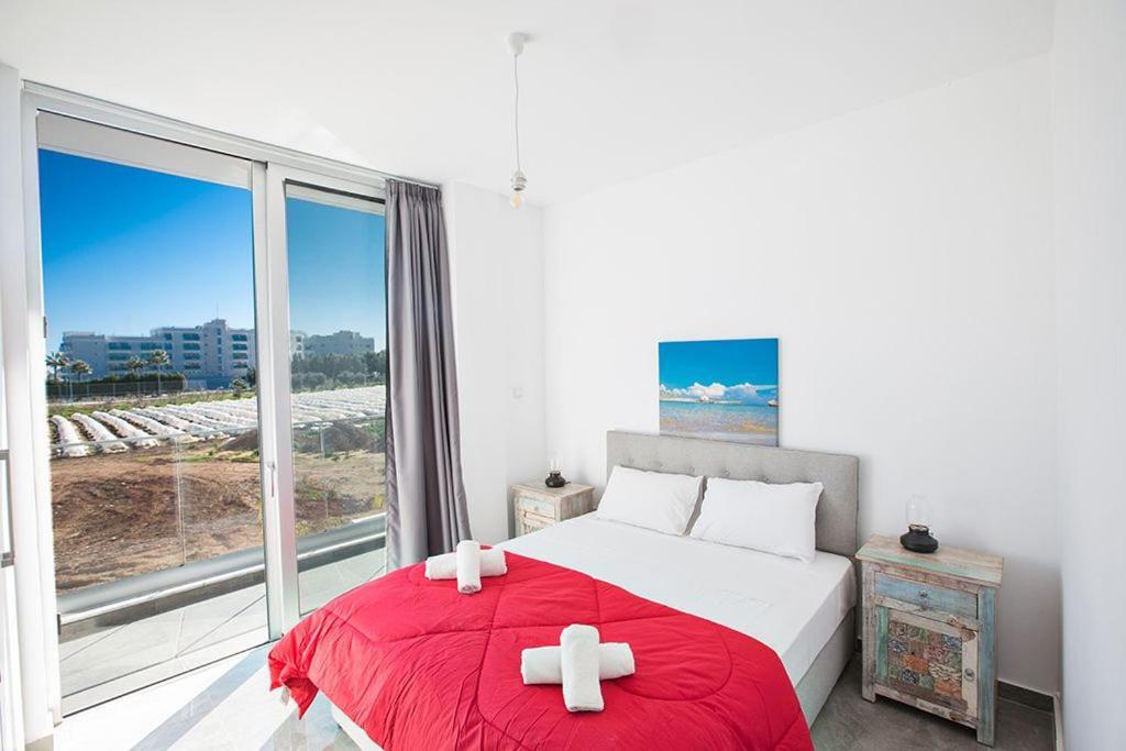 Протарас: Villa Olive LouxBrand New Exquisite 5BDR Protaras Villa with PoolClose to the Beach