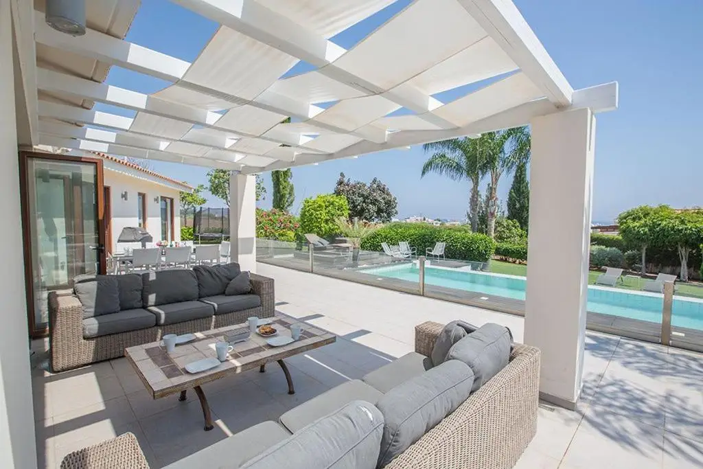 Протарас: Villa Protaras Sunshine Stylish 4BDR Villa with Pool Close to Fig Tree Bay Beach