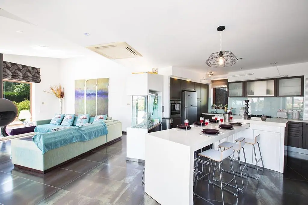Протарас: Villa Protaras Sunshine Stylish 4BDR Villa with Pool Close to Fig Tree Bay Beach