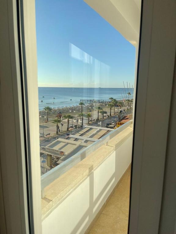 Ларнака: Alex Beach Apartment 32