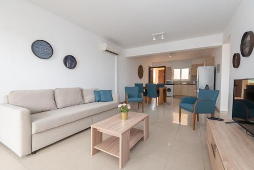 Айя-Напа: Nissi 3 View Holiday 2 Bedroom Apartment